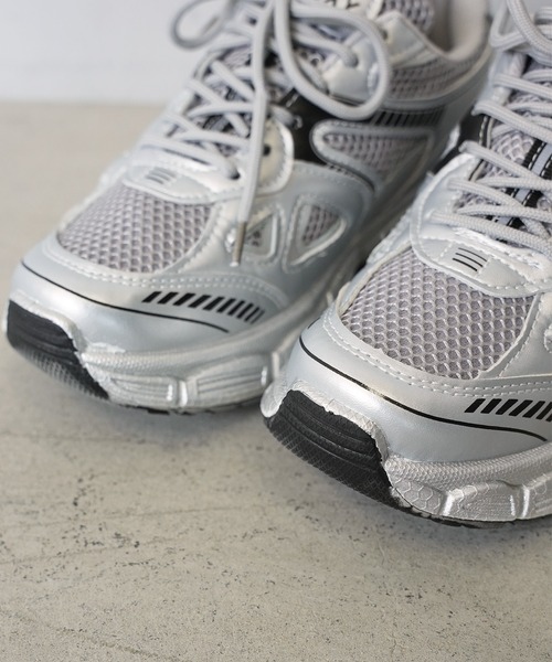 c.u.l（シーユーエル）の「厚底軽量 シルバー メタリック ハイテクスニーカー culs132（スニーカー・レディース・シルバー・39/38/37/36）」の19枚目の写真