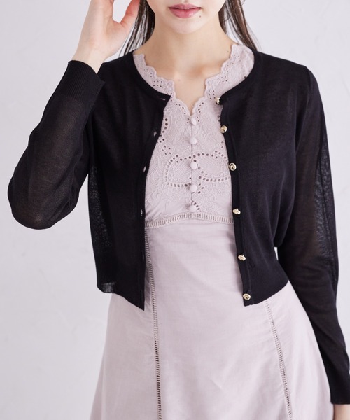 tocco closet(トッコ クローゼット)の「リボンメタル釦シアーカーディガン(カーディガン/ボレロ・レディース・オフホワイト/ブラック/ラベンダー・M)」の10枚目の写真