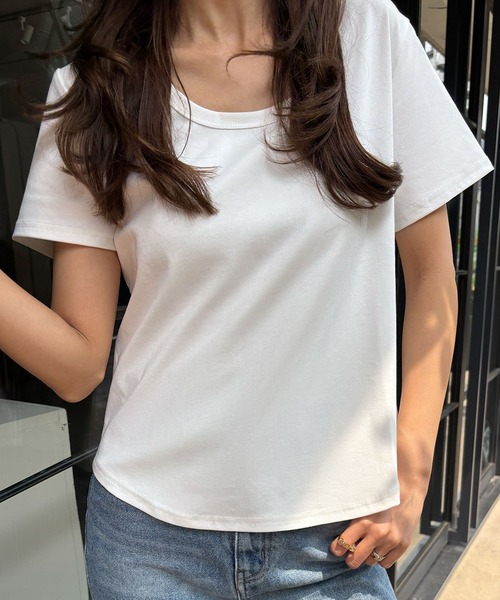 LOWO(ロワ)の「綿混コンパクトシンプルTシャツ カットソー(Tシャツ/カットソー・レディース・ブラック/ホワイト・FREE)」の4枚目の写真