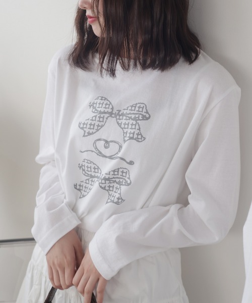 ROOPTOKYO(ループトウキョウ)の「トレンドライクなリボンデザイン。ハート&チェックリボン/ ロンT / バレエコア(Tシャツ/カットソー・レディース・ホワイト×レッド/ホワイト×グレー・FREE)」の15枚目の写真