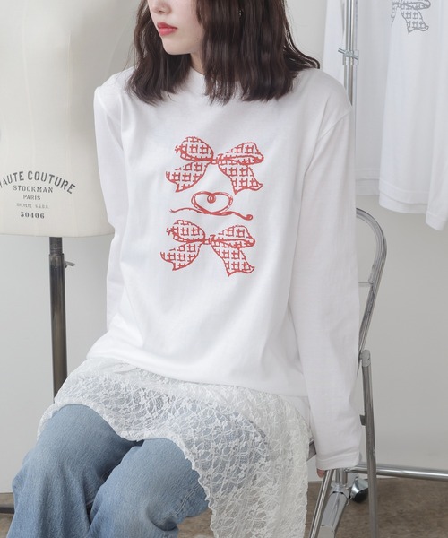 ROOPTOKYO(ループトウキョウ)の「トレンドライクなリボンデザイン。ハート&チェックリボン/ ロンT / バレエコア(Tシャツ/カットソー・レディース・ホワイト×レッド/ホワイト×グレー・FREE)」の4枚目の写真