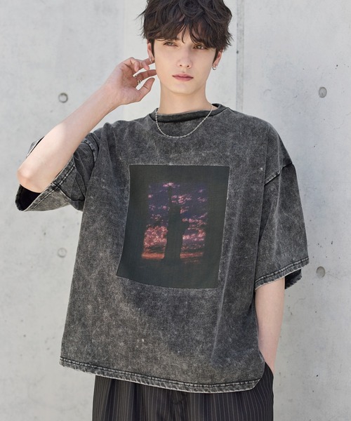 ヴィンテージ加工ピグメントグラフィックTシャツ（Tシャツ