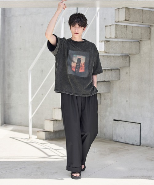 ETELIO(エテリオ)の「ヴィンテージ加工ピグメントグラフィックTシャツ(Tシャツ/カットソー・メンズ・ブラック/グレー系2/ブラック系2/グレー・S/M/L/XL)」の6枚目の写真