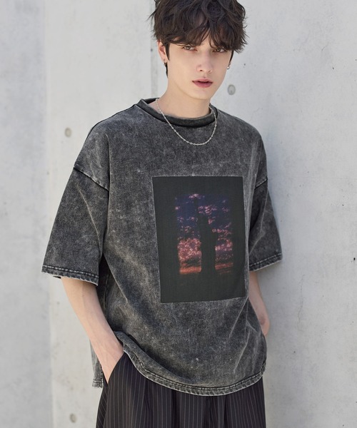 ETELIO(エテリオ)の「ヴィンテージ加工ピグメントグラフィックTシャツ(Tシャツ/カットソー・メンズ・ブラック/グレー系2/ブラック系2/グレー・S/M/L/XL)」の13枚目の写真