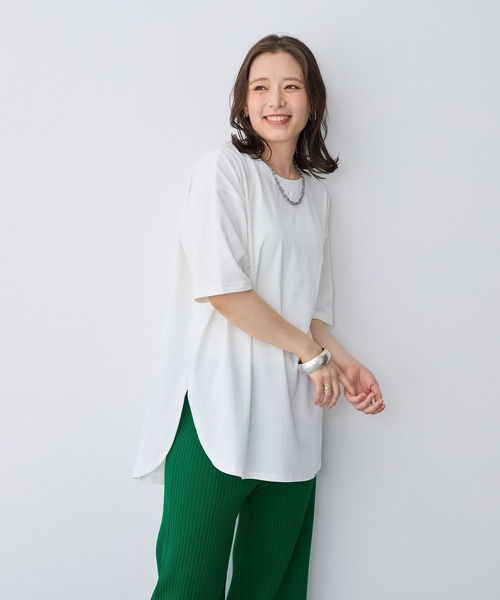 anyfee(エニフィー)の「【anyfee/プラスサイズ】接触冷感・裾ラウンドチュニックTシャツ(Tシャツ/カットソー・レディース・ホワイト/ブラック/チャコール・LL/3L/4L/5L)」の8枚目の写真