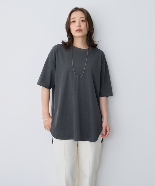 anyfee(エニフィー)の「【anyfee/プラスサイズ】接触冷感・裾ラウンドチュニックTシャツ(Tシャツ/カットソー・レディース・ホワイト/ブラック/チャコール・LL/3L/4L/5L)」の21枚目の写真