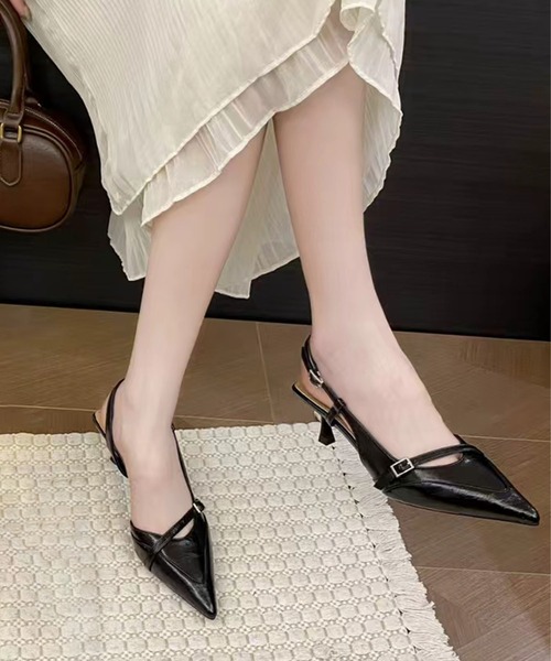 shoes365(シューズスリーシックスファイヴ)の「【SHOES 365】ポインテッドストラップパンプス (SS)(パンプス・レディース・オフホワイト/ブラック・24.5cm/23.0cm/24.0cm/22.5cm/23.5cm)」の8枚目の写真