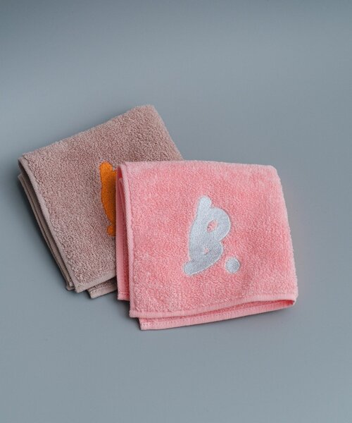 Kastane（カスタネ）の「【6色展開/今治タオル】B カラーミニタオル（ハンカチ/ハンドタオル・レディース・サーモンピンク/パープル系その他/ブラック/イエロー/ベージュ/ミント・FREE）」の6枚目の写真