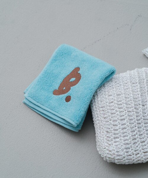 Kastane（カスタネ）の「【6色展開/今治タオル】B カラーミニタオル（ハンカチ/ハンドタオル・レディース・サーモンピンク/パープル系その他/ブラック/イエロー/ベージュ/ミント・FREE）」の3枚目の写真