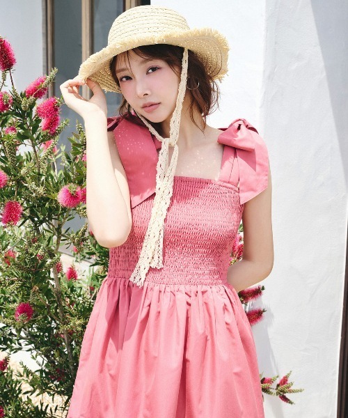 REDYAZEL（レディアゼル）の「リボンショルダーティアードワンピース（ワンピース・レディース・オフホワイト/レッド/カーキ/ブラック・FREE）」の6枚目の写真