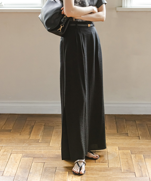 Noble（ノーブル）の「【洗える】ファジーリネンスリットAライン