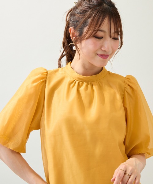 Rose Tiara(ローズティアラ)の「【手洗いOK】バルーン袖ブラウス(シャツ/ブラウス・レディース・イエロー/レッド/ブラック/ピンク・46/38/42)」の16枚目の写真