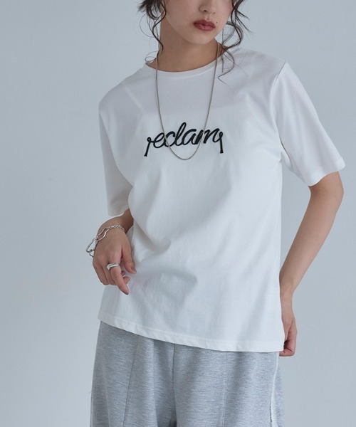 ECLAM(クラム)の「コード刺繍ロゴTシャツ(Tシャツ/カットソー・レディース・グレー系その他/ホワイト×ブラック・M)」の12枚目の写真