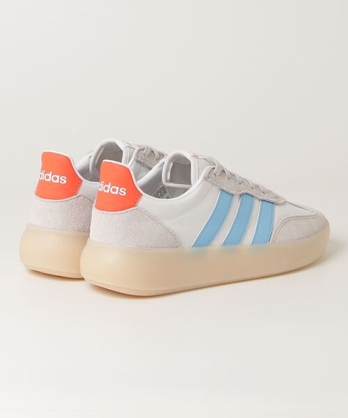 adidas(アディダス)の「【別注】アディダス adidas Barreda Decode 限定コラボ(スニーカー・メンズ・ホワイト×ブルー・25.0cm/25.5cm/26.0cm/26.5cm/27.0cm/27.5cm/28.0cm)」の2枚目の写真