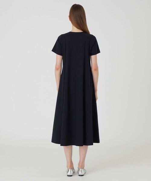 BLUE LABEL CRESTBRIDGE(ブルーレーベルクレストブリッジ)の「ピマコットンプレーティング天竺パーシャルチェックドレス(ワンピース・レディース・ブラック/ダークネイビー/ピンク・36/38)」の15枚目の写真