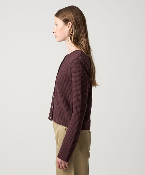 Steven Alan（スティーブンアラン）の「＜Steven Alan＞ウェイビー ジャージー ショートスリーブ カーディガン（カーディガン/ボレロ・レディース・ワイン/オフホワイト/ネイビー・FREE）」の8枚目の写真