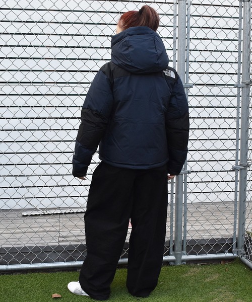 THE NORTH FACE（ザノースフェイス）の「THE NORTH FACE/ザ・ノース・フェイス SHORT BALTRO LT JK ショート バルトロライトジャケット ダウンジャケット 防水 NDW92551（ダウンジャケット/コート・レディース・ライトカーキ/ネイビー/フューシャピンク/ブラック・L/M/S）」の20枚目の写真