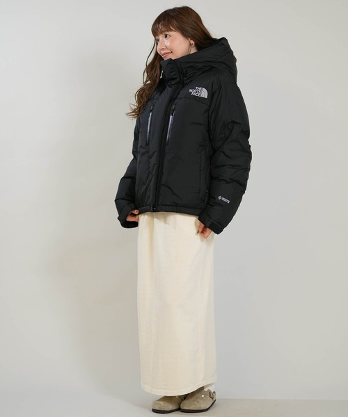THE NORTH FACE（ザノースフェイス）の「THE NORTH FACE/ザ・ノース・フェイス SHORT BALTRO LT JK ショート バルトロライトジャケット ダウンジャケット 防水 NDW92551（ダウンジャケット/コート・レディース・ライトカーキ/ネイビー/フューシャピンク/ブラック・L/M/S）」の7枚目の写真