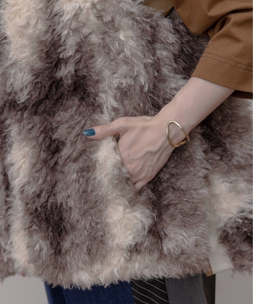 グラデーションファーベスト（ベスト）｜Eimee Law（エイミー