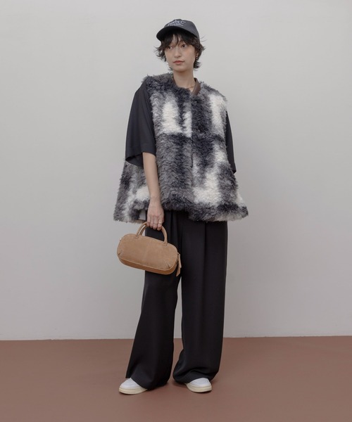 【新品、タグ付き】エイミーロウ　ファーベスト Eimee Law エイミーロウ ファーベスト 84293F レディース