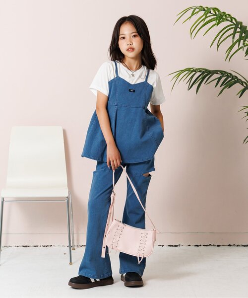 algy（アルジー）の「サイドカットフレアパンツ（デニムパンツ・キッズ・サックスブルー/ブラック・SMALL/MEDIUM/X-SMALL/XX-SMALL）」の6枚目の写真