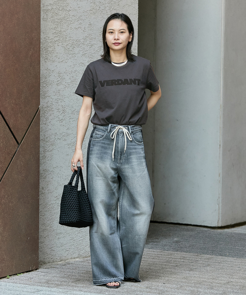 JOURNAL STANDARD（ジャーナルスタンダード）の「《WEB限定追加4》VERDANT Tシャツ（Tシャツ/カットソー・レディース・シルバー/ブラック系その他/ホワイト・FREE）」の10枚目の写真