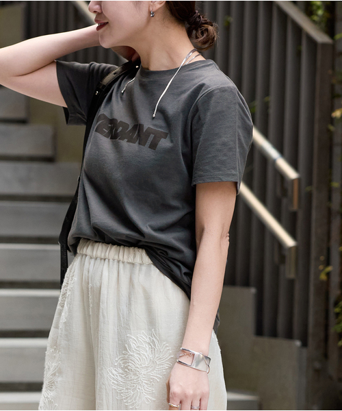 JOURNAL STANDARD（ジャーナルスタンダード）の「《WEB限定追加4》VERDANT Tシャツ（Tシャツ/カットソー・レディース・シルバー/ブラック系その他/ホワイト・FREE）」の14枚目の写真