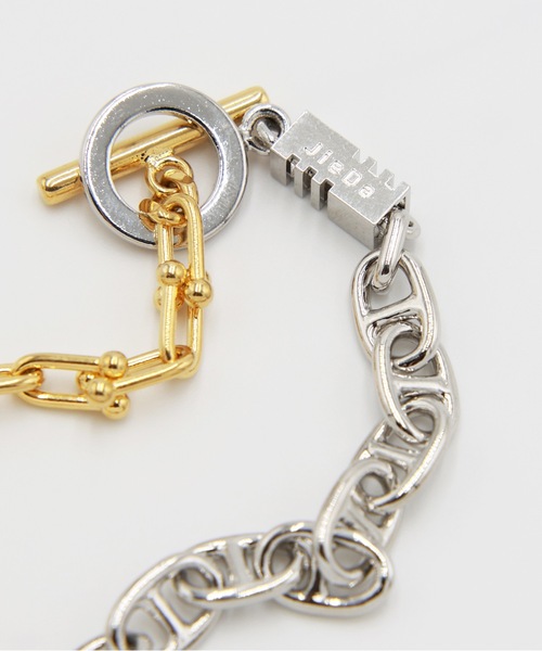 Jieda(ジエダ)の「SWITCHING BRACELET-B(ブレスレット・メンズ・シルバー/シルバー×ゴールド・ONESIZE)」の8枚目の写真