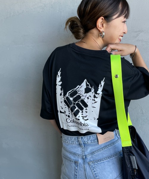 Columbia（コロンビア）の「【WEB限定】[Columbia/コロンビア] URBAN HIKE バックプリントTシャツ（Tシャツ/カットソー・レディース・ホワイト/ネイビー/ブルー/ブラック・M/L）」の3枚目の写真