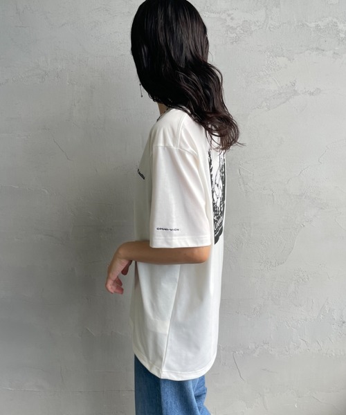 Columbia（コロンビア）の「【WEB限定】[Columbia/コロンビア] URBAN HIKE バックプリントTシャツ（Tシャツ/カットソー・レディース・ホワイト/ネイビー/ブルー/ブラック・M/L）」の11枚目の写真