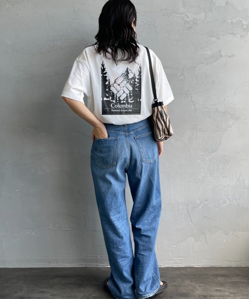 Columbia（コロンビア）の「【WEB限定】[Columbia/コロンビア] URBAN HIKE バックプリントTシャツ（Tシャツ/カットソー・レディース・ホワイト/ネイビー/ブルー/ブラック・M/L）」の5枚目の写真