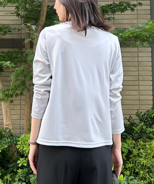 etre pret（エトレプレ）の「胸元フリル長袖ニット（Tシャツ/カットソー・レディース・ホワイト/グレー/ブラック・5号/7号/9号/11号/13号）」の6枚目の写真