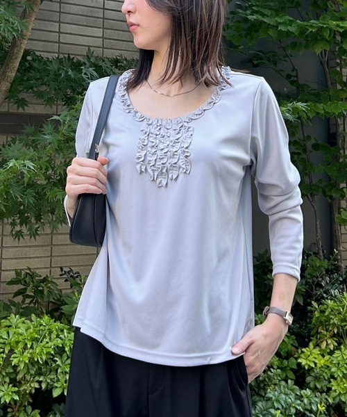 セール】胸元フリル長袖ニット（Tシャツ/カットソー）｜etre pret