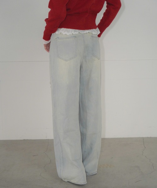 Mirette（ミレット）の「ヴィンテージクラッシュワイドデニムパンツ / Vintage Crash Wide Denim Pants（デニムパンツ・レディース・ブルー/ライトブルー・MEDIUM/LARGE/SMALL）」の4枚目の写真