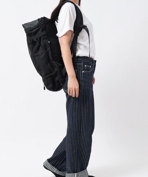 GERRY(ジェリー)の「GERRY ジェリー バックパック 撥水レインカバー付き 大容量リュック(バックパック/リュック・メンズ・ブラック/シルバー・ONE SIZE)」の8枚目の写真
