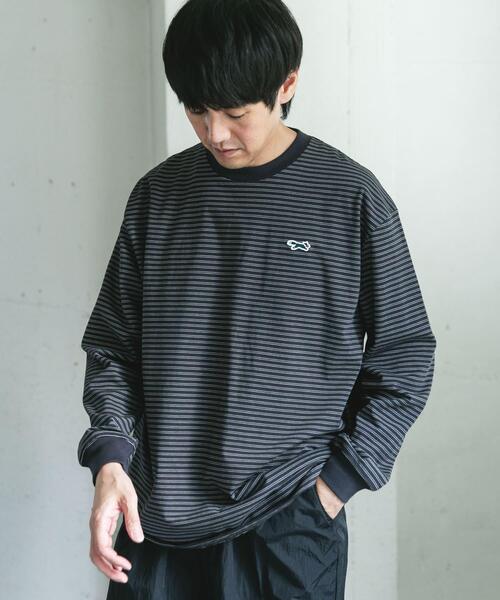 URBAN RESEARCH DOORS(アーバンリサーチドアーズ)の「『別注』PENNEYS×DOORS THE FOX 天竺ロングスリーブTシャツ(Tシャツ/カットソー・メンズ・ホワイト/ブラック系その他/チャコールグレー・MEDIUM/LARGE)」の8枚目の写真