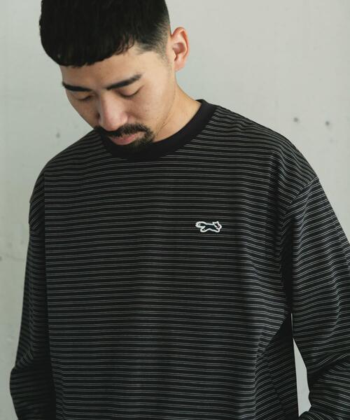 URBAN RESEARCH DOORS(アーバンリサーチドアーズ)の「『別注』PENNEYS×DOORS THE FOX 天竺ロングスリーブTシャツ(Tシャツ/カットソー・メンズ・ホワイト/ブラック系その他/チャコールグレー・MEDIUM/LARGE)」の4枚目の写真