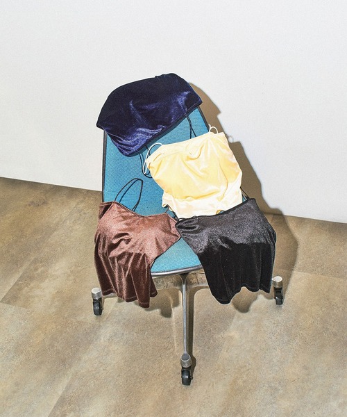 ROSE BUD（ローズバッド）の「VELOUR CUP CAMISOLE（キャミソール・レディース・ブラック/オフホワイト/ネイビー/ブラウン・ONE SIZE）」の10枚目の写真