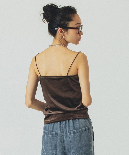 ROSE BUD（ローズバッド）の「VELOUR CUP CAMISOLE（キャミソール・レディース・ブラック/オフホワイト/ネイビー/ブラウン・ONE SIZE）」の15枚目の写真