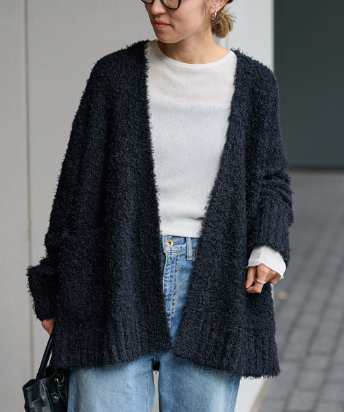 FRAMeWORK（フレームワーク）の「≪WEB限定 / 追加≫CURLY ガウンニット（カーディガン/ボレロ・レディース・ブラック/ライトグレー・FREE）」の3枚目の写真