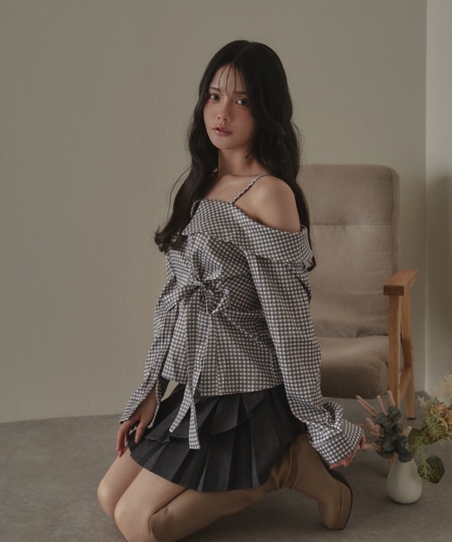 M DOLLY(エムドリー)の「check fiorella ribbon tops / チェックフィオレッラリボントップス(シャツ/ブラウス・レディース・ブラック/ブルー/ホワイト・FREE)」の5枚目の写真