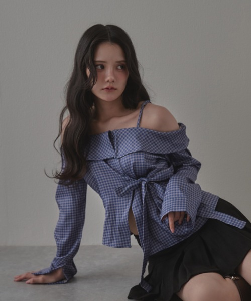 M DOLLY(エムドリー)の「check fiorella ribbon tops / チェックフィオレッラリボントップス(シャツ/ブラウス・レディース・ブラック/ブルー/ホワイト・FREE)」の14枚目の写真