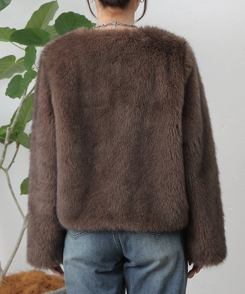 COLONY 2139（コロニートゥーワンスリーナイン）の「ノーカラーファージャケット（ノーカラージャケット・レディース・ブラウン/チャコールグレー/アイボリー・FREE）」の14枚目の写真