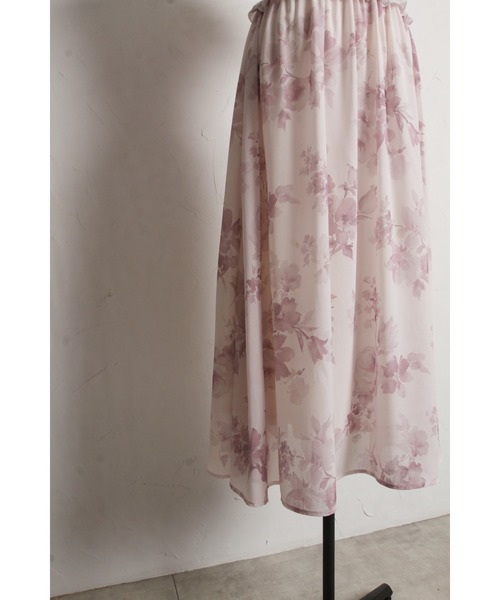 tocco closet(トッコ クローゼット)の「フリル付きウエストシャーリングフラワープリントカシュクールワンピース(ワンピース・レディース・ブルー/ピンク・M)」の14枚目の写真