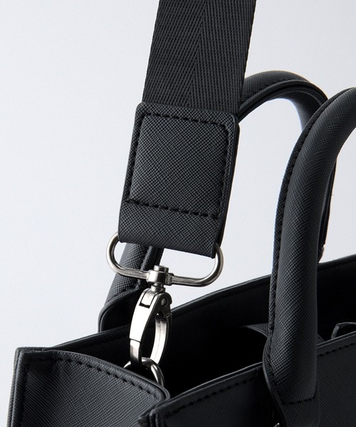 CLEL（クレイル）の「【CLEL】Embossed 2Way Tote Bag / エンボス 2wayトートバッグ（トートバッグ・メンズ・ブラック系/ベージュ系・FREE）」の17枚目の写真