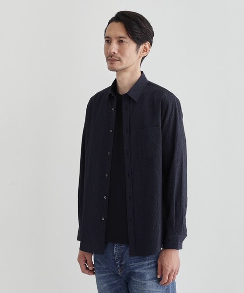 TAKEO KIKUCHI(タケオキクチ)の「【Made in JAPAN】播州織 ドビー千鳥シャツ(シャツ/ブラウス・メンズ・ネイビー/キャメル/ボルドー/グレー・04/03/02/01)」の3枚目の写真