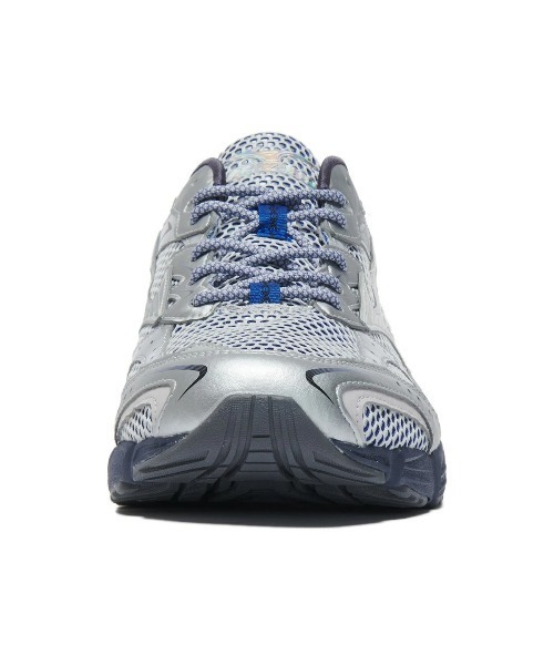 MIZUNO(ミズノ )の「MIZUNO MXR(ミズノ MXR)(スニーカー・メンズ・シルバー系・23cm/23.5cm/24cm/24.5cm/25cm/25.5cm/26cm/26.5cm/27cm/27.5cm/28cm/28.5cm/29cm)」の7枚目の写真