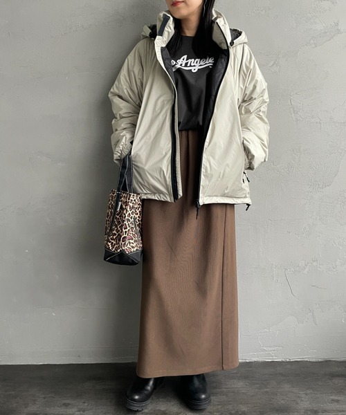 NANGA（ナンガ）の「[NANGA/ナンガ] 別注 オーロラダウンジャケット（ダウンジャケット/コート・レディース・アイボリー/グリーン/ブラック・M/S/L/XL）」の5枚目の写真