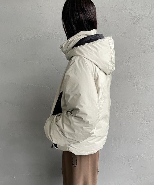 NANGA（ナンガ）の「[NANGA/ナンガ] 別注 オーロラダウンジャケット（ダウンジャケット/コート・レディース・アイボリー/グリーン/ブラック・M/S/L/XL）」の22枚目の写真