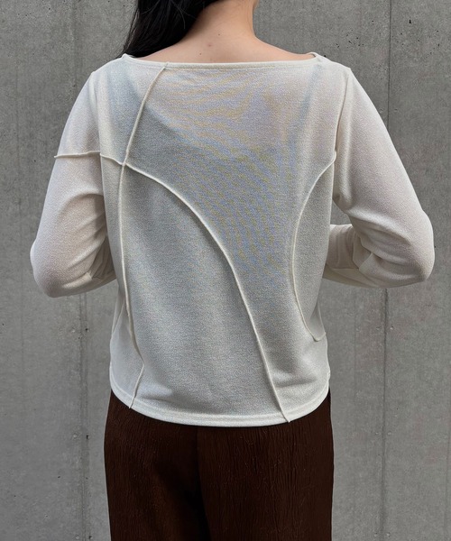 &g'aime（アンジェム）の「【&g'aime】メロー切替ショートトップス　Mellow Stitch Contrast Short Top（Tシャツ/カットソー・レディース・ブルー/ブラック/ホワイト・FREE）」の10枚目の写真